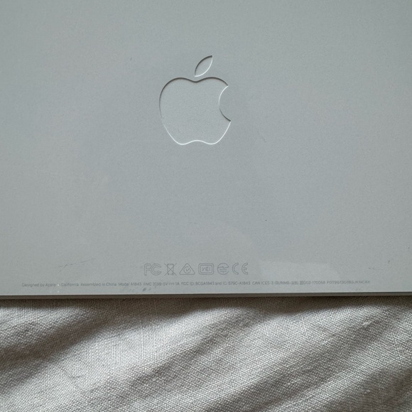 Apple Magic Keyboard - Picture 3 of 4